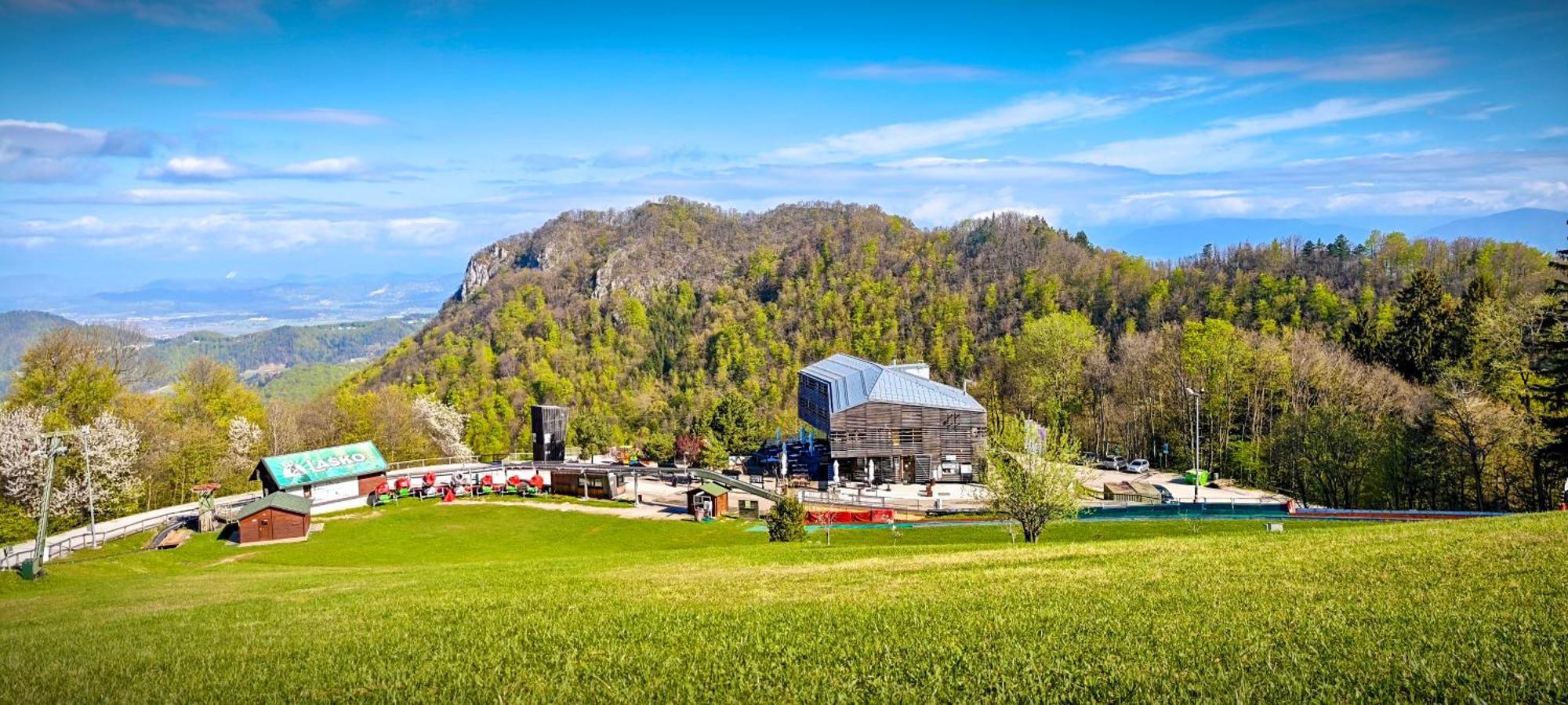Hotel Celjska Koca Целе Экстерьер фото